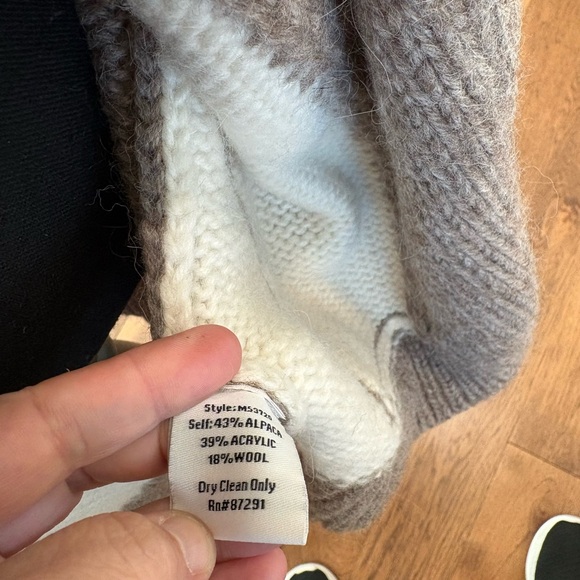 Johnny Was Alpaca Brown and Cream Women's Sweater - Picture 4 of 12